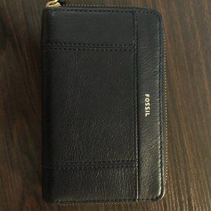Fossil Zip Around Clutch Wallet